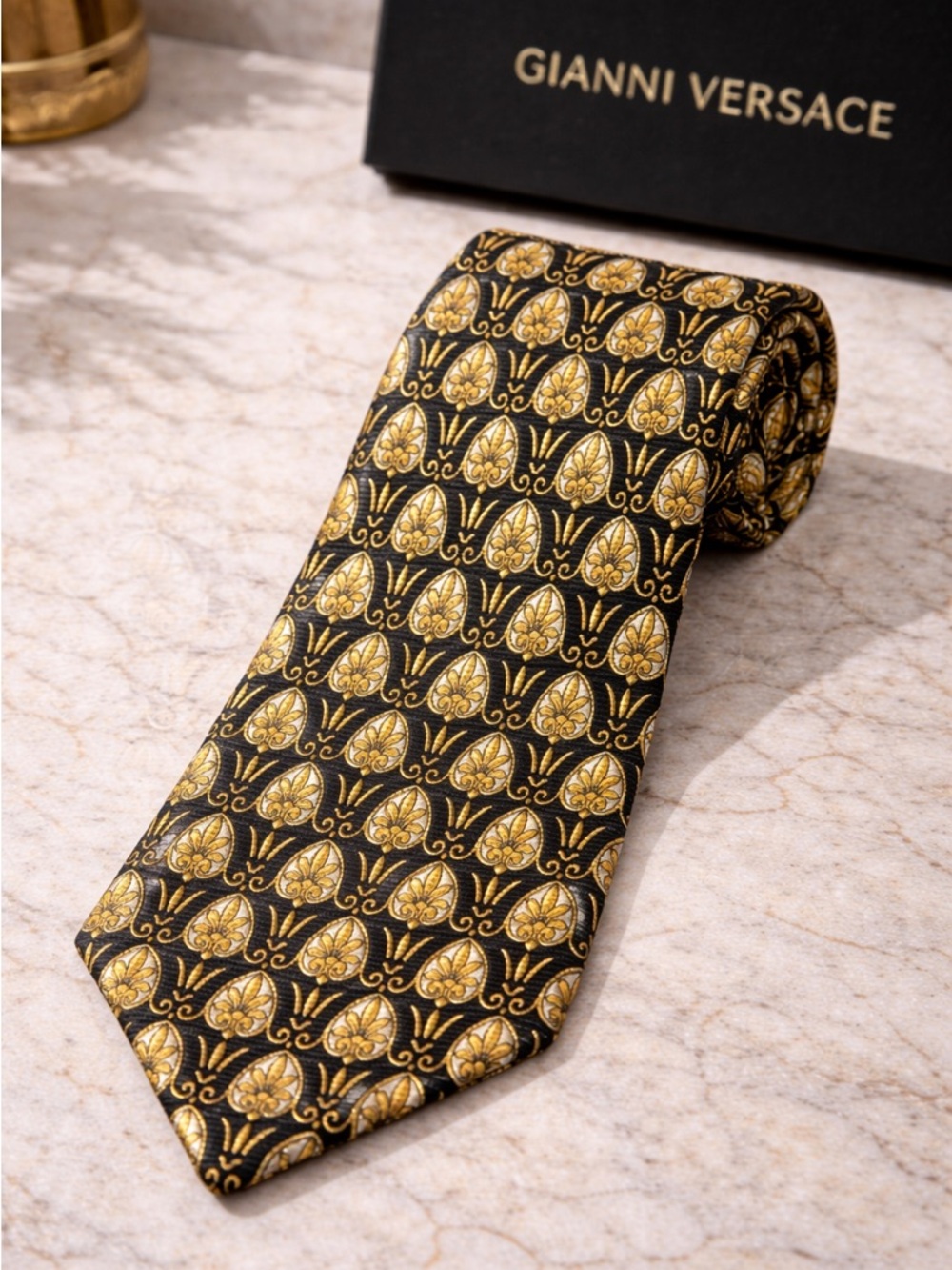 Gianni Versace Silk Printed tie/neckwear
